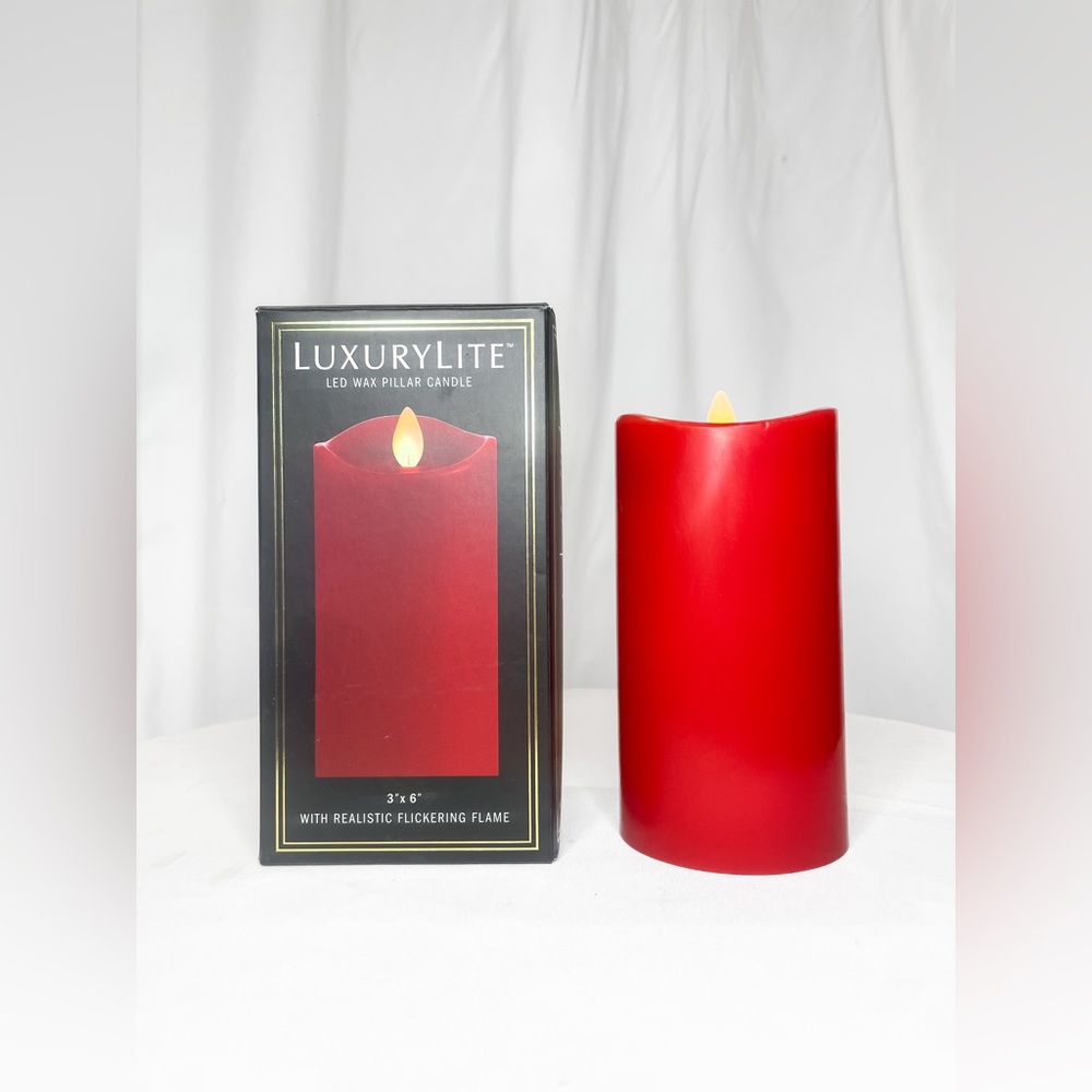 LuxuryLite Candle 3” x 6” Red Pillar • NIB